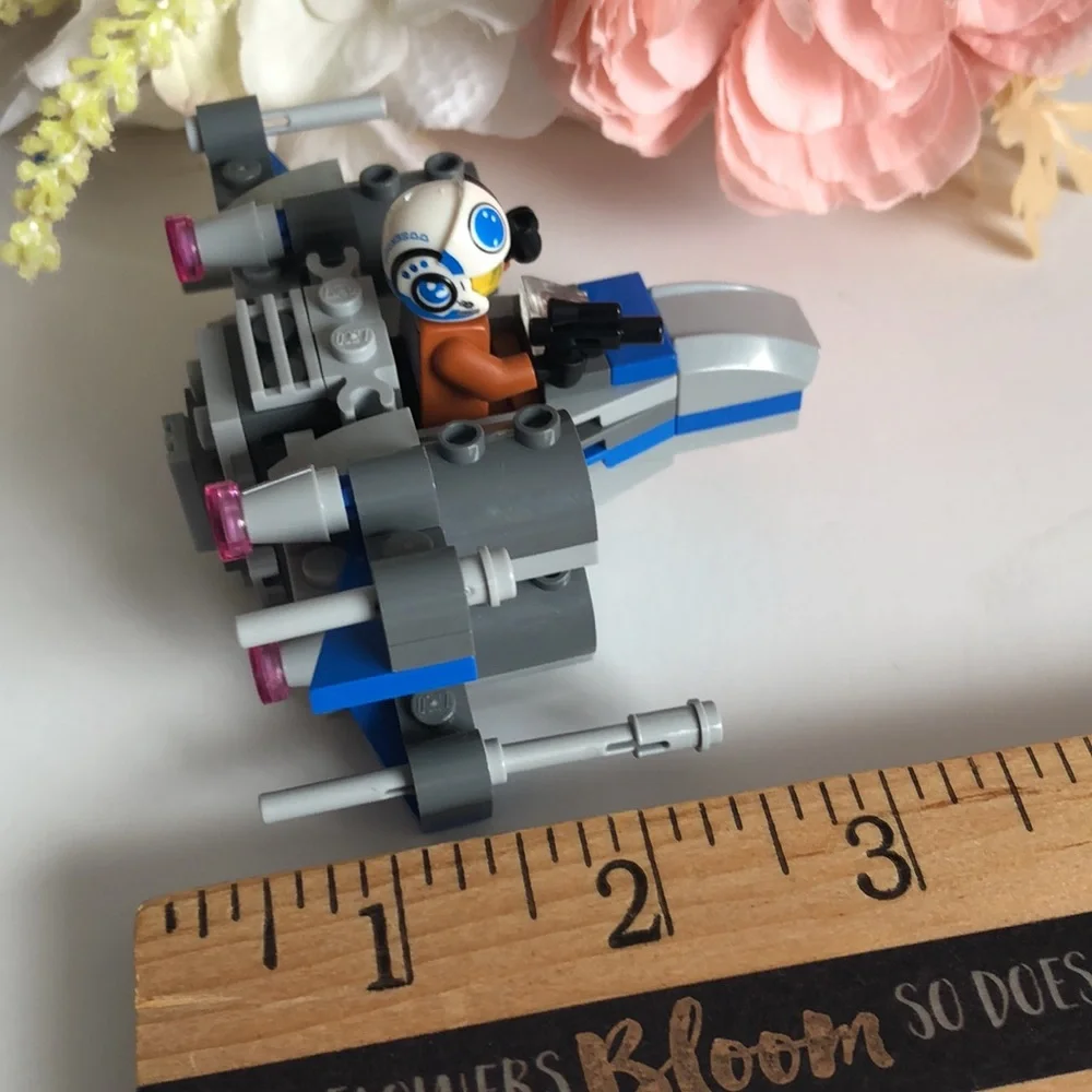 LEGO Star Wars 75125 Microfighters Series 3 Disney LEGO Star Wars 75125 Minifig